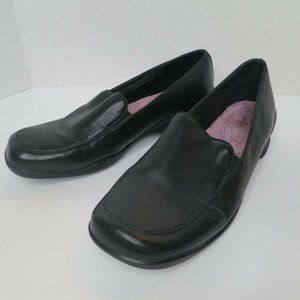 Clarks Women's Black Leather Loafers Shoes Sz 9.5M